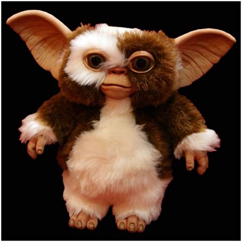 Official licensed Gremlins Gizmo Mogwai Hand Puppet Prop by Trick or Treat Studios. Available to buy in the UK from Mad About Horror. Call 01482 935936.